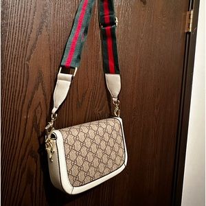 Brand new Gucci small bag